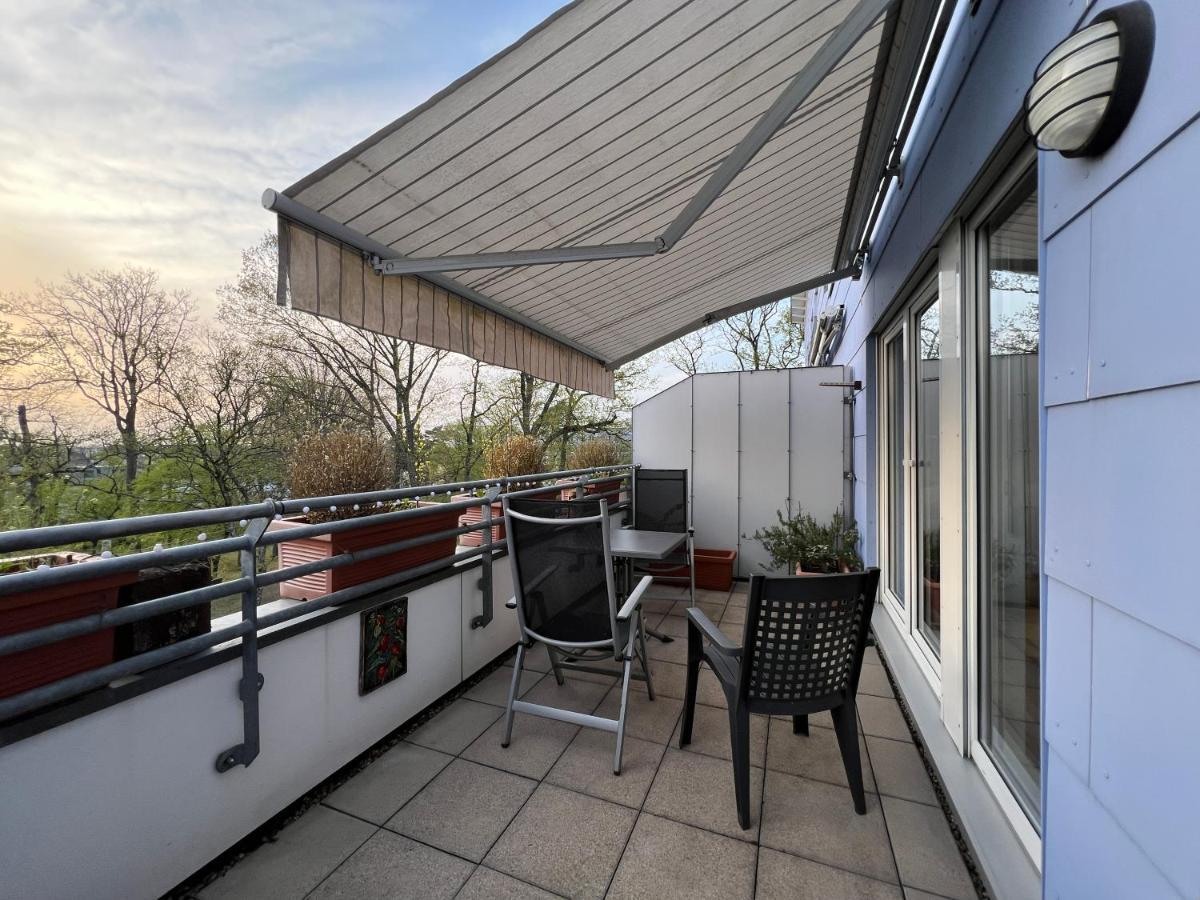 Maisonette Penthouse: Spacious 8-Person Retreat with Netflix & Terrace Karlsruhe Exterior photo