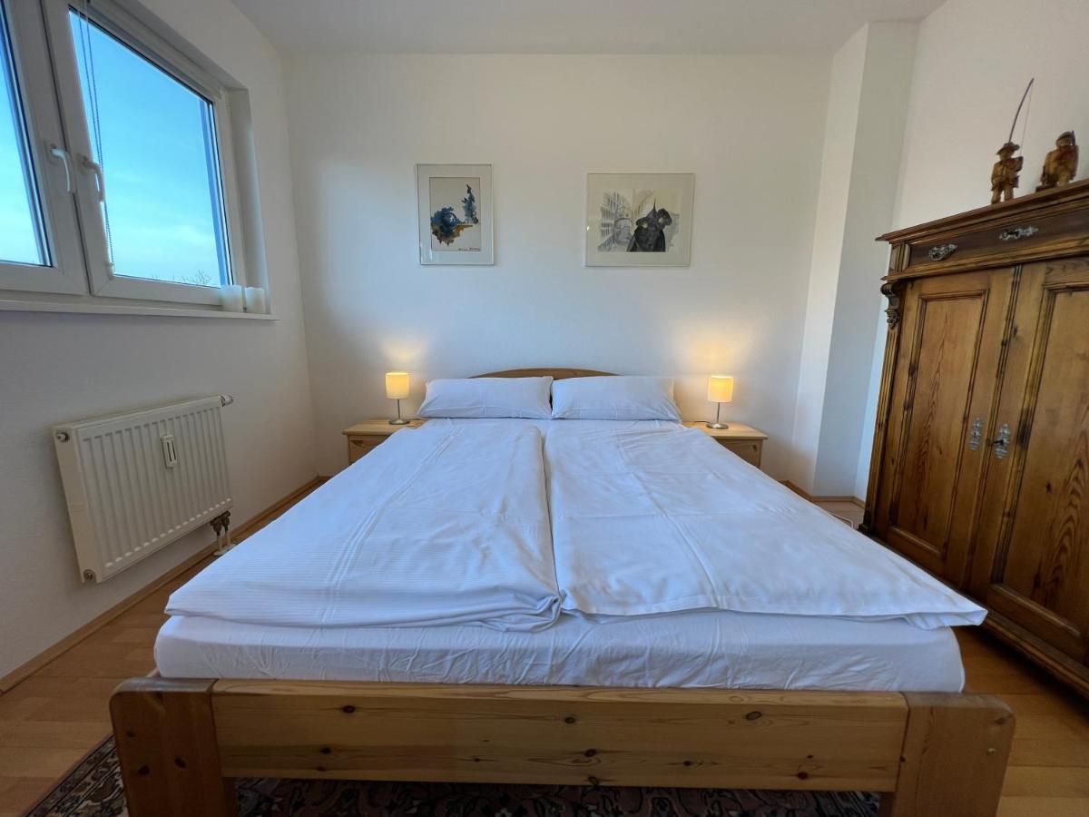Maisonette Penthouse: Spacious 8-Person Retreat with Netflix & Terrace Karlsruhe Exterior photo