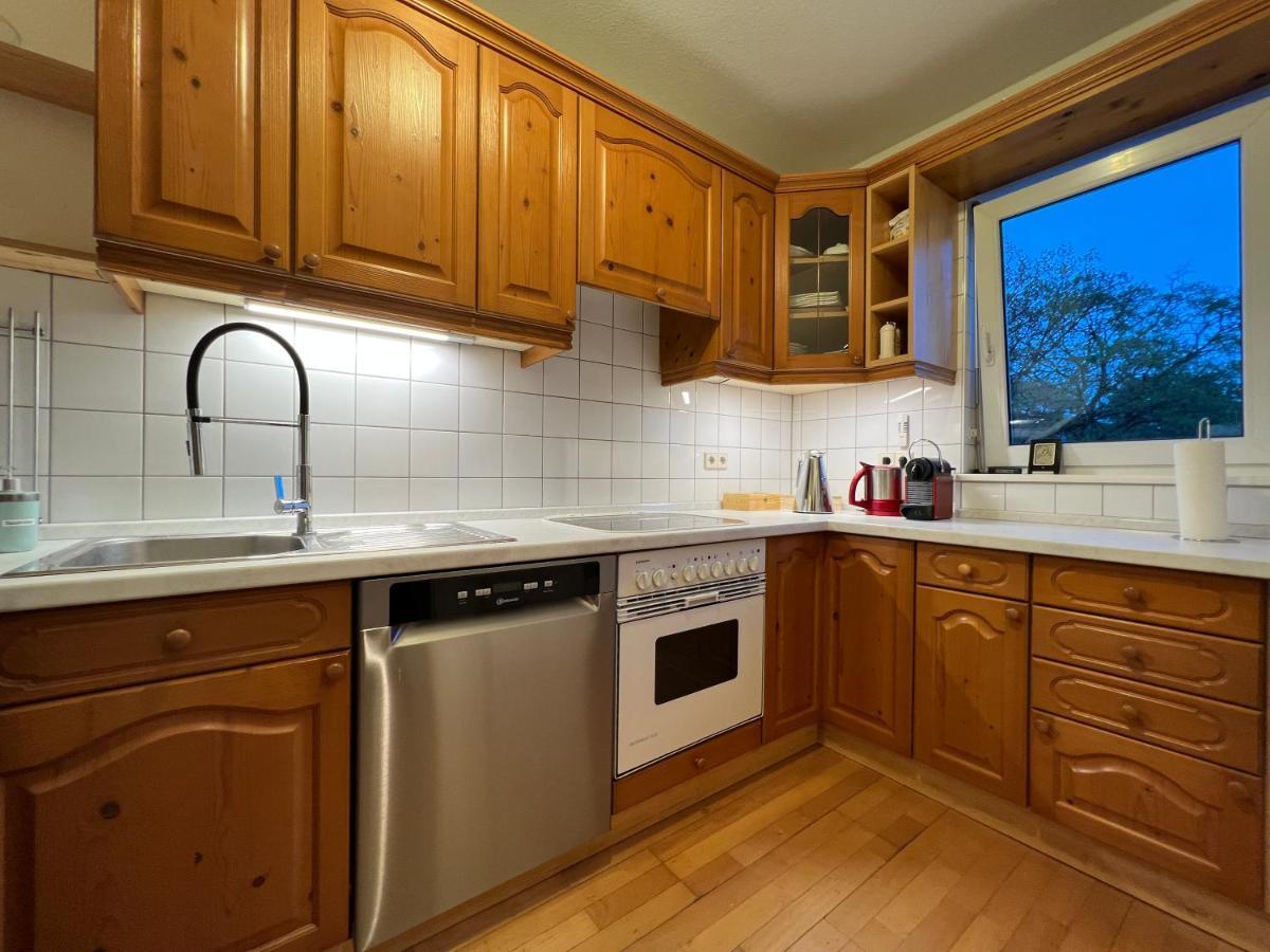 Maisonette Penthouse: Spacious 8-Person Retreat with Netflix & Terrace Karlsruhe Exterior photo