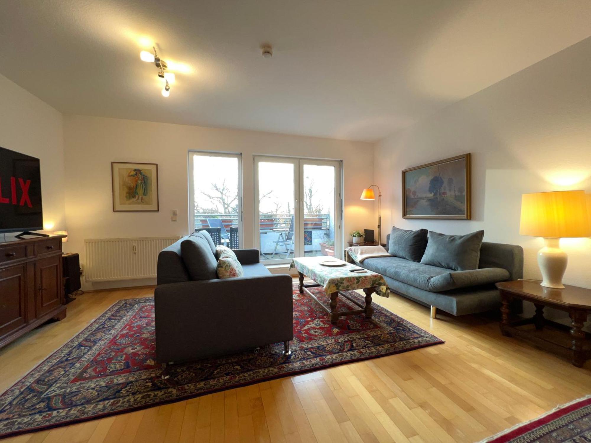 Maisonette Penthouse: Spacious 8-Person Retreat with Netflix & Terrace Karlsruhe Exterior photo